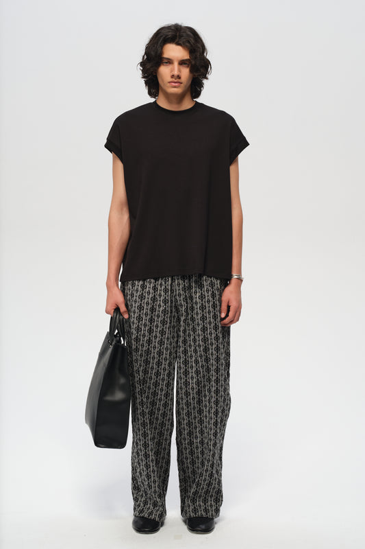 Kuro Trousers