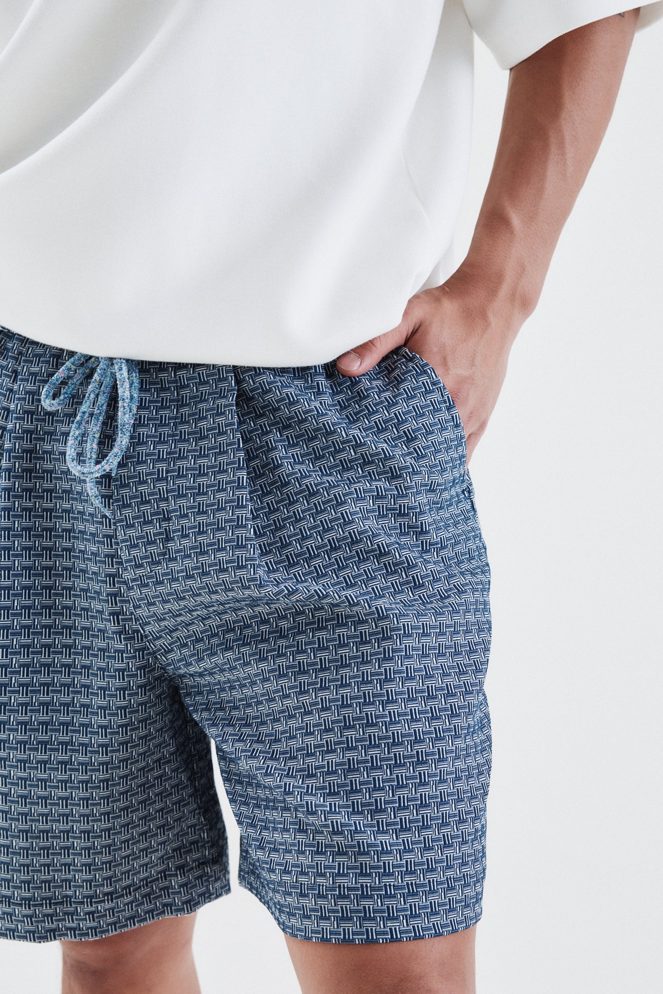 Atlas Shorts