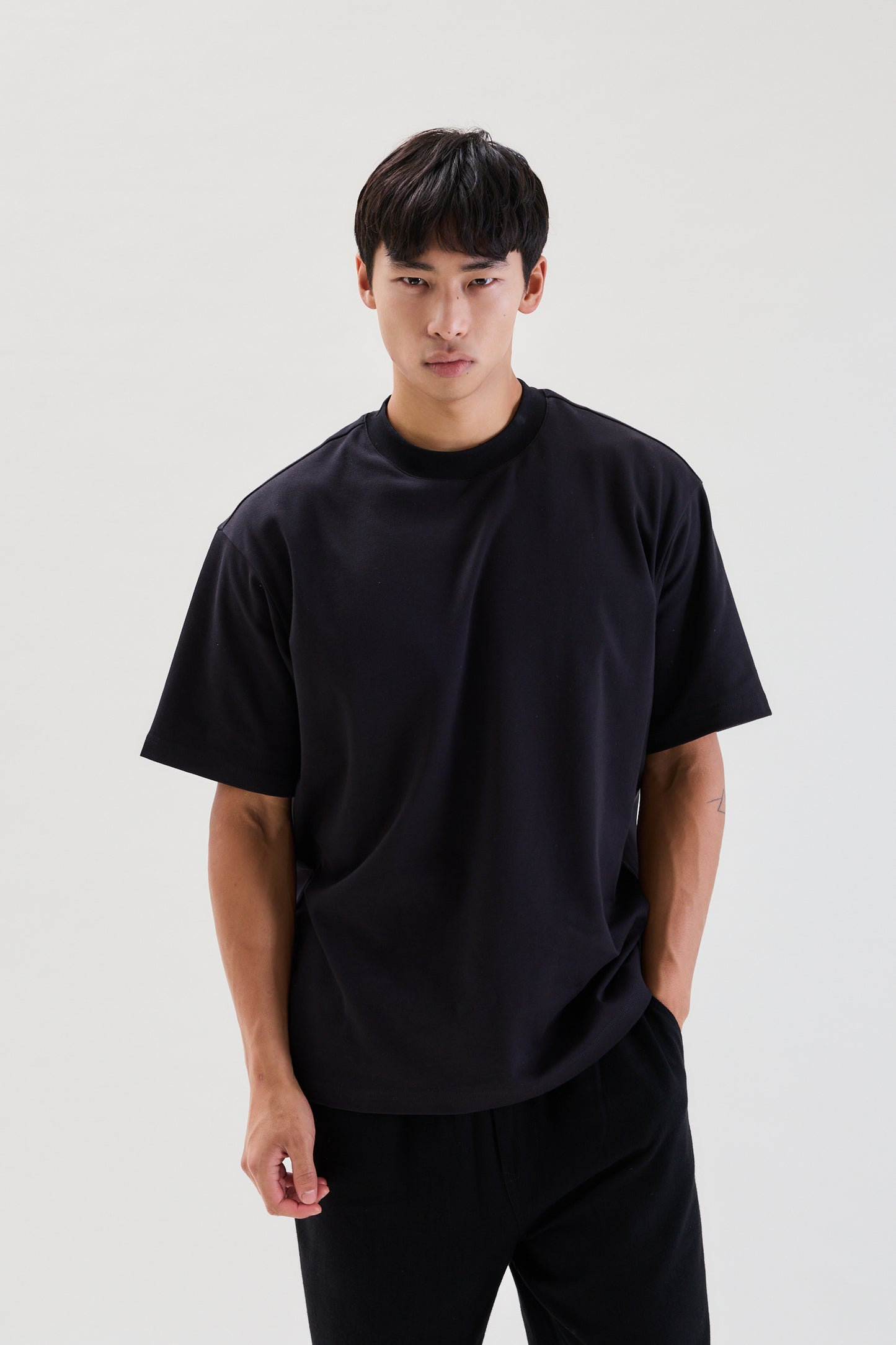 Studio X T-shirt