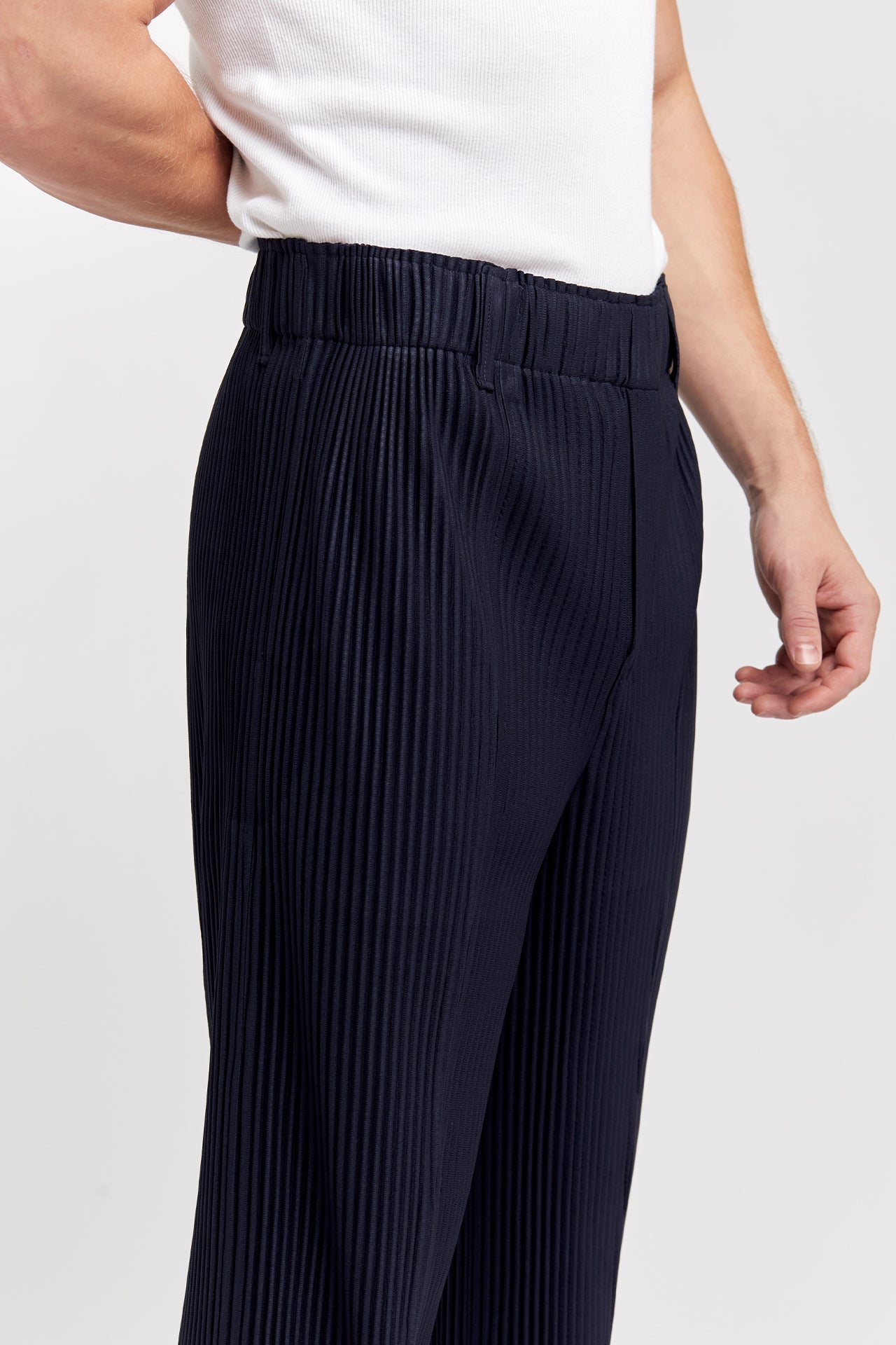 Pleated - Trousers