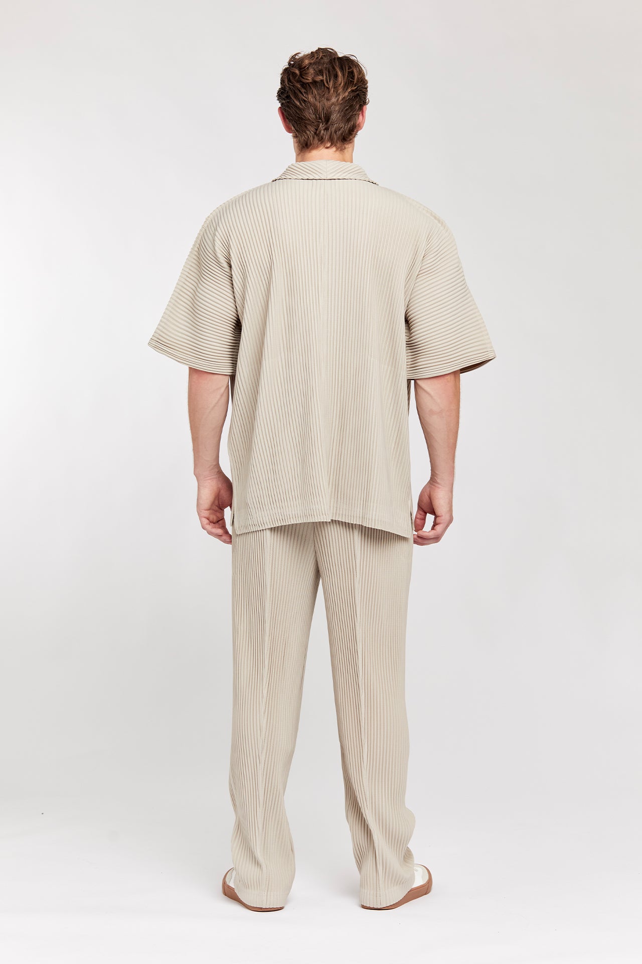 Pleated - Trousers