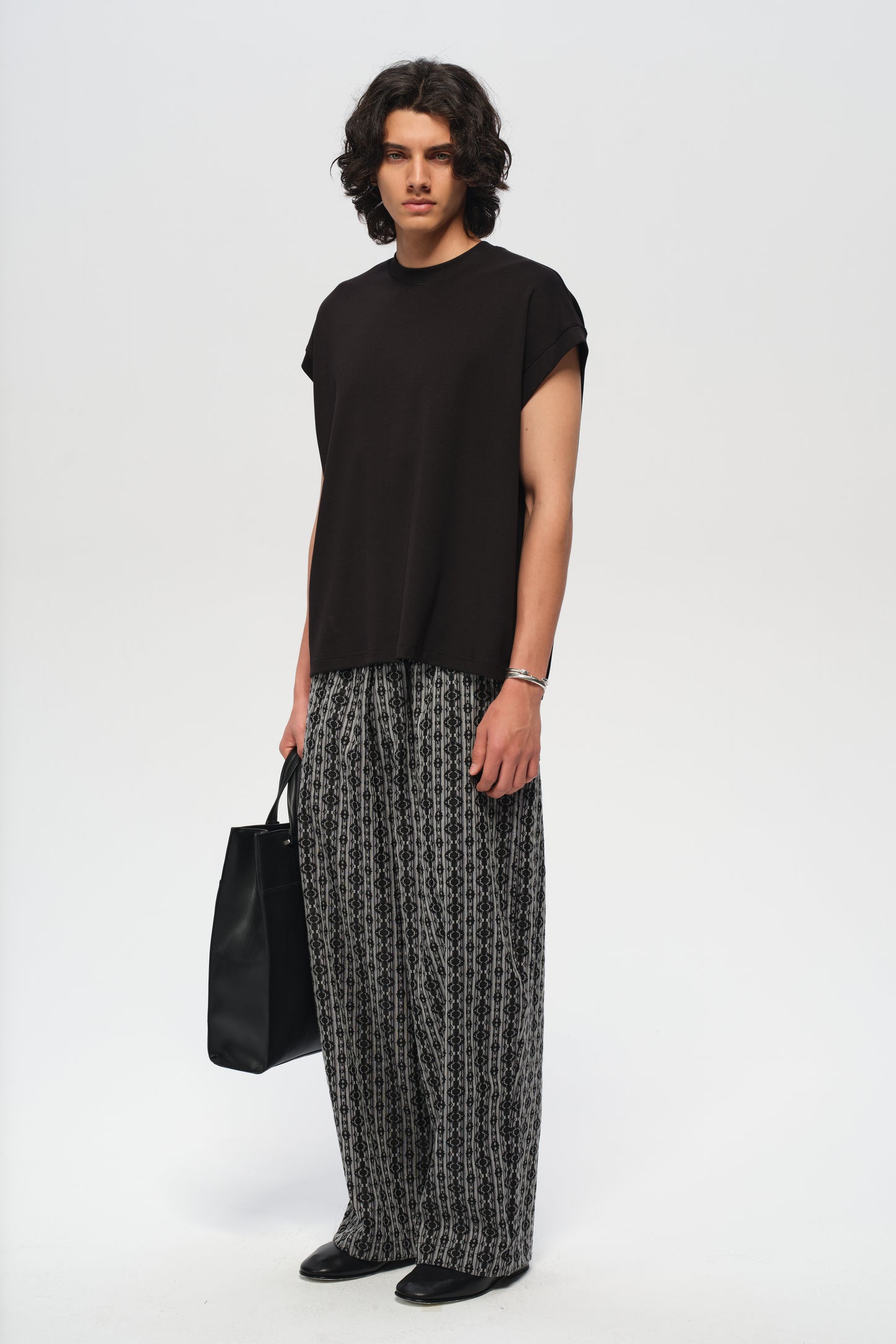 Kuro Trousers
