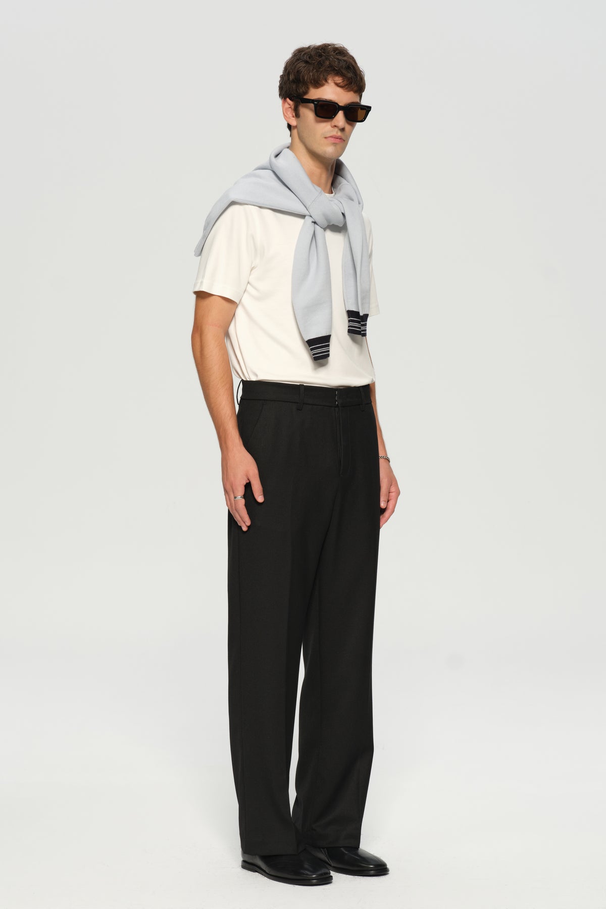 Line Trousers