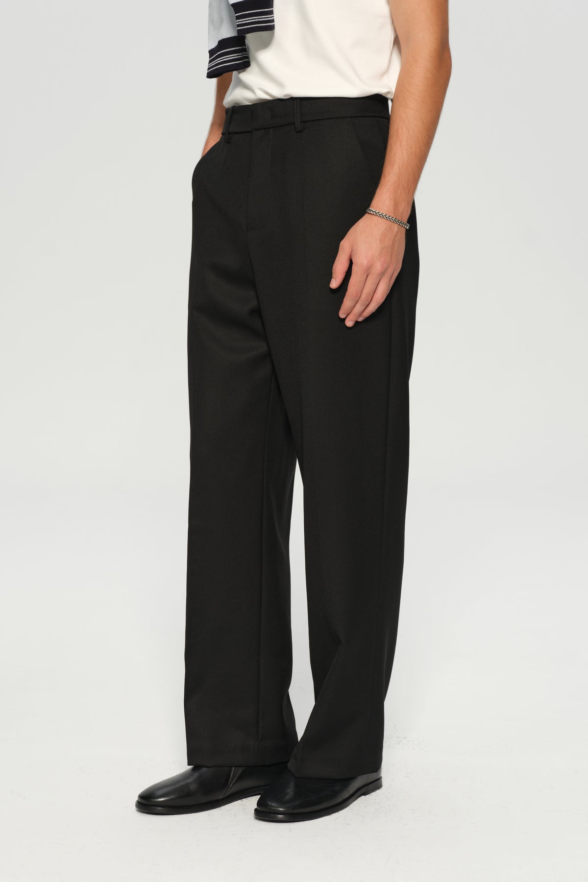 Line Trousers