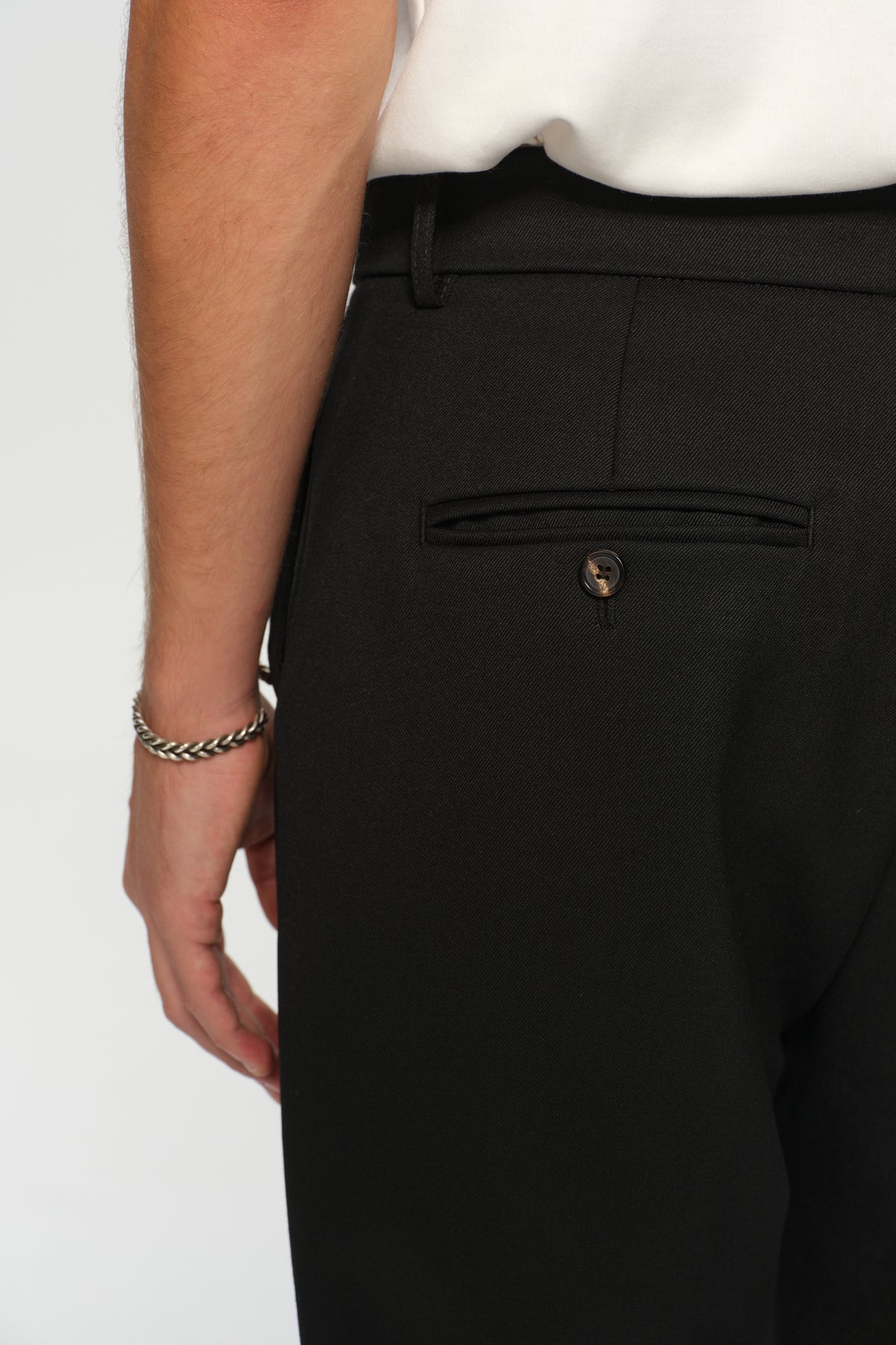 Line Trousers