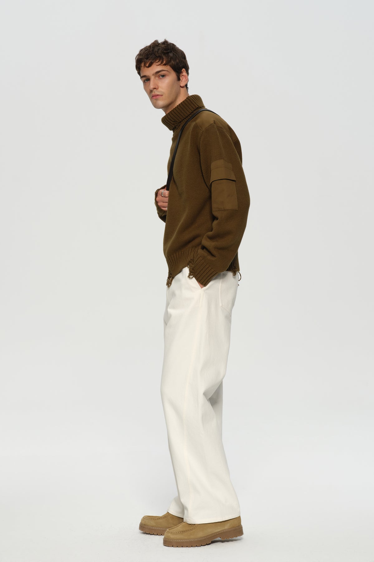 Relic Roll Neck