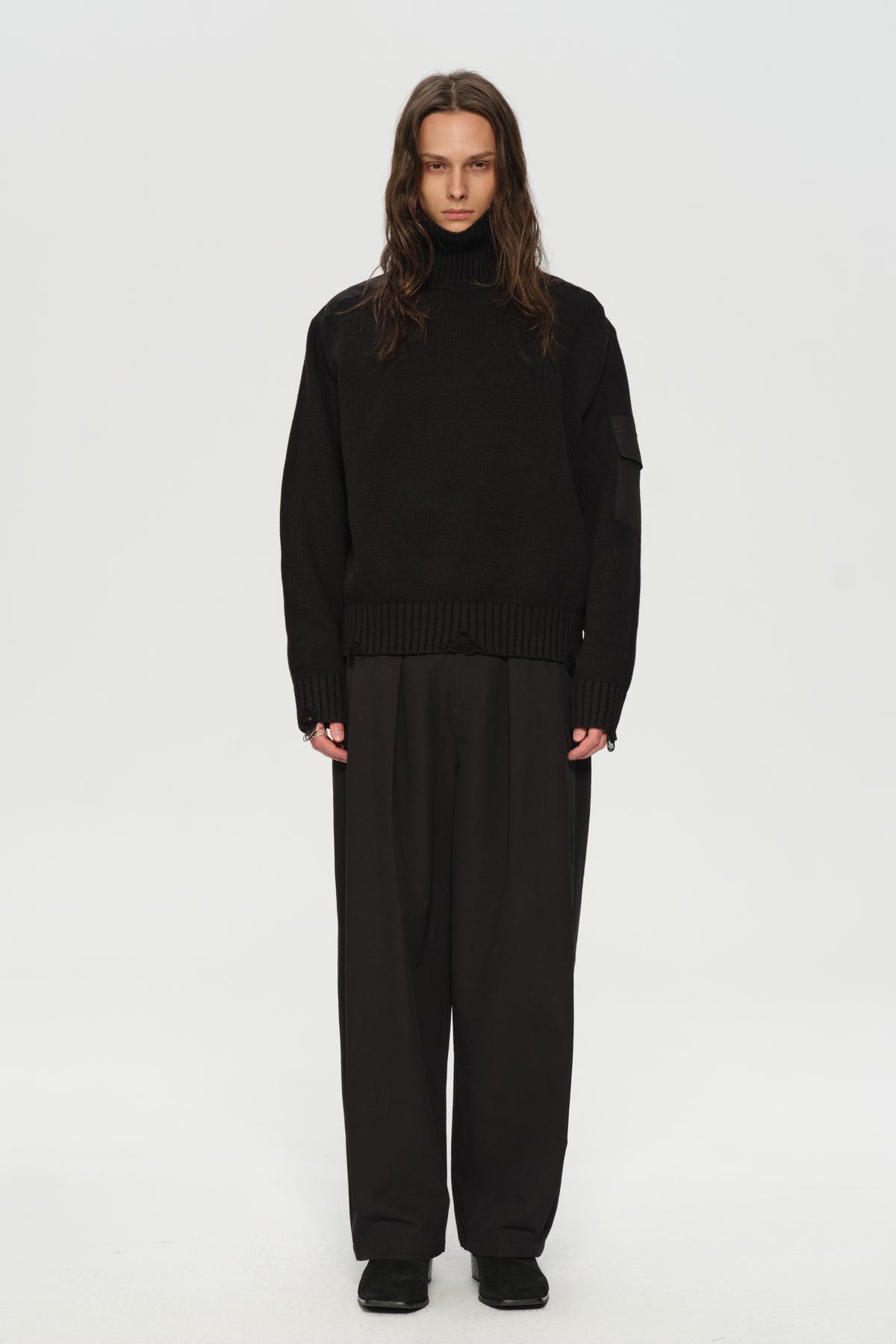 Relic Roll Neck