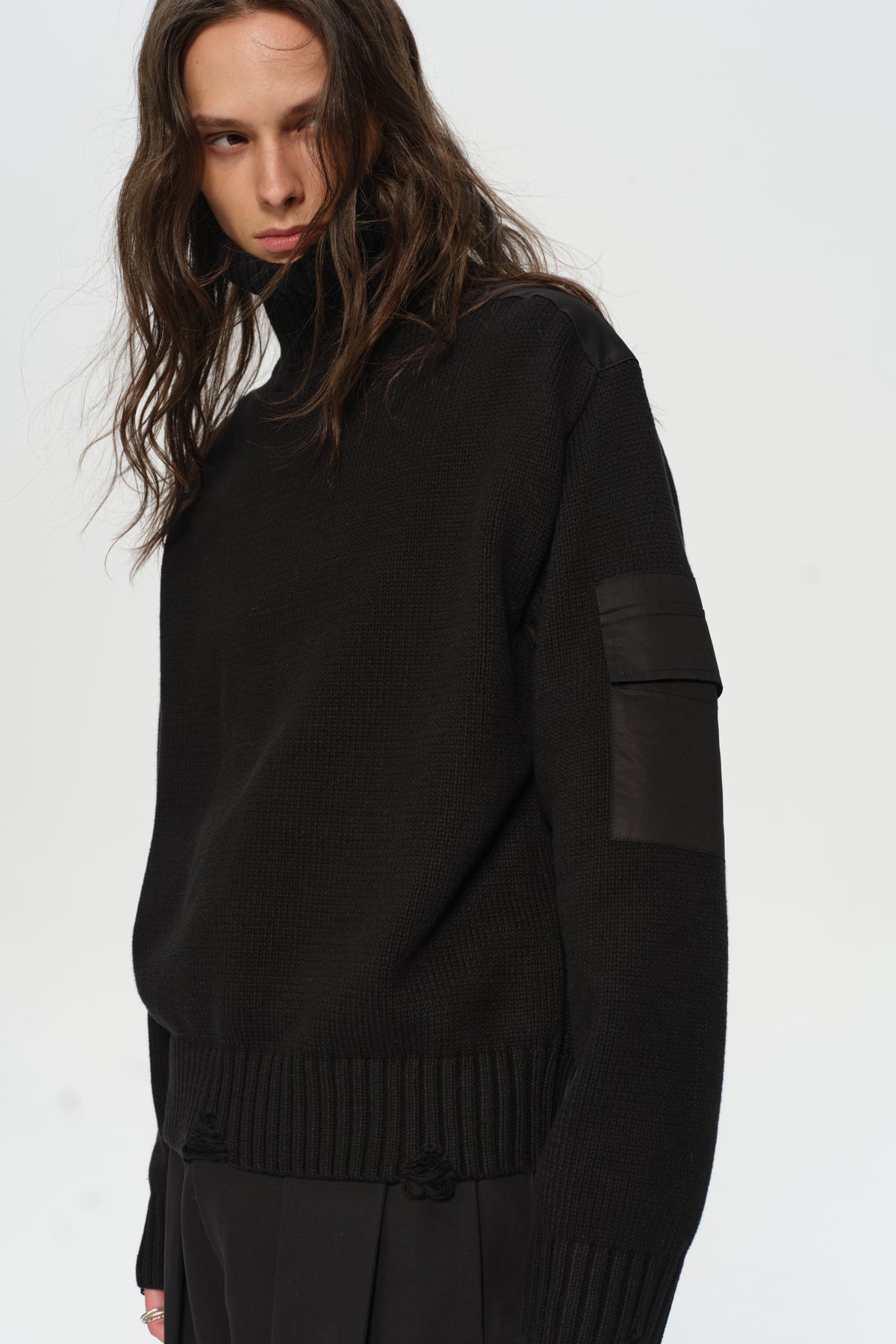 Relic Roll Neck