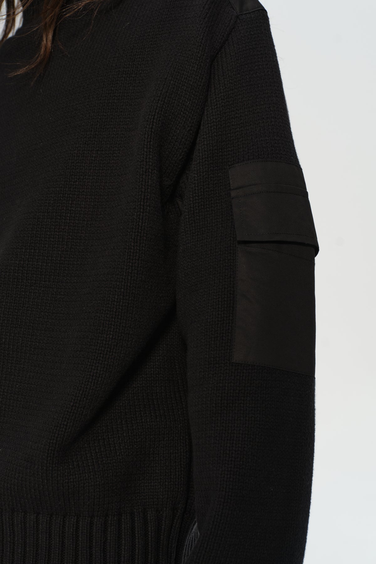 Relic Roll Neck